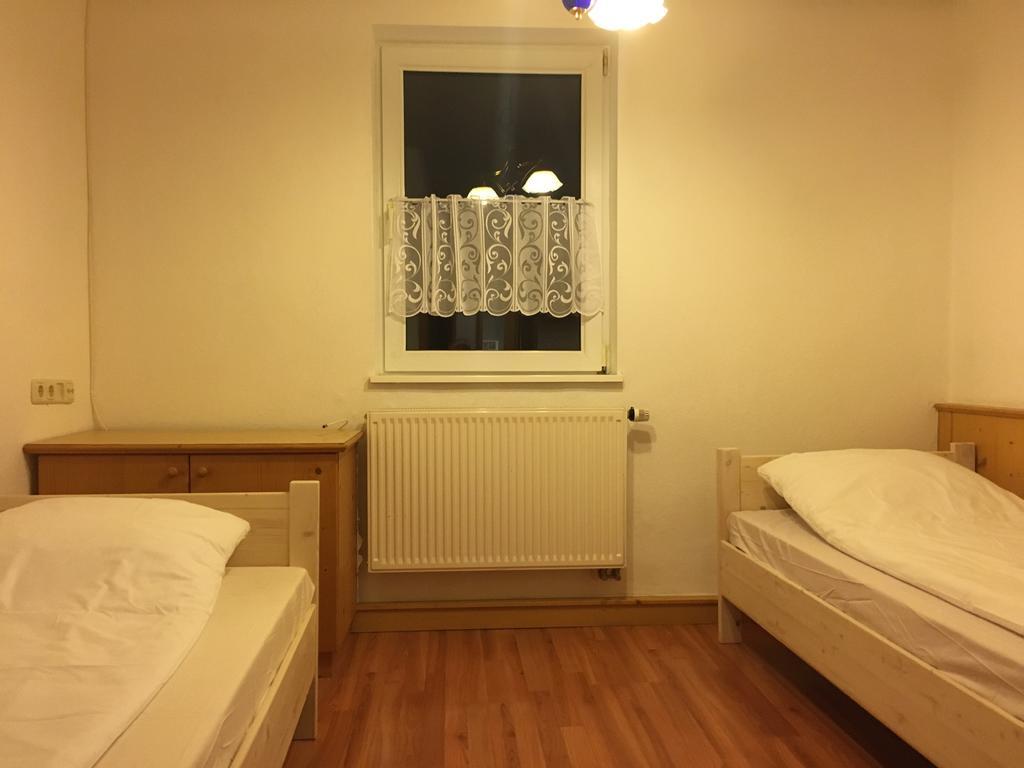 Gasthof Zum Hochfelln Hotel Берген Екстериор снимка